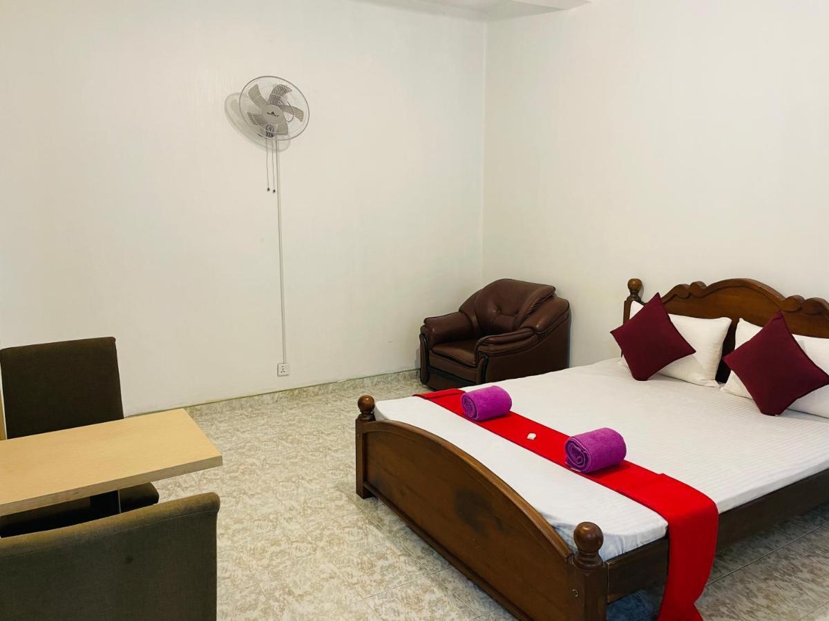Ivana Homestay 캔디 외부 사진