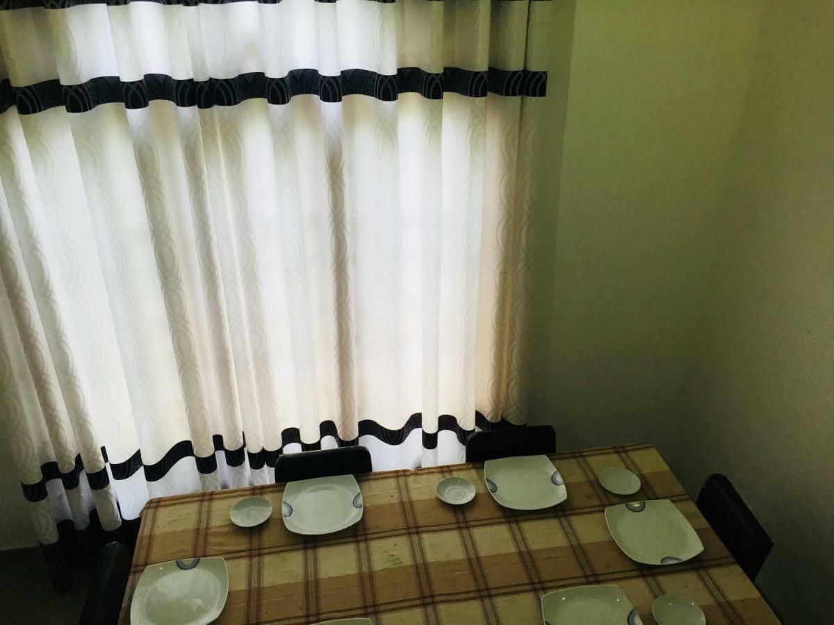 Ivana Homestay 캔디 외부 사진