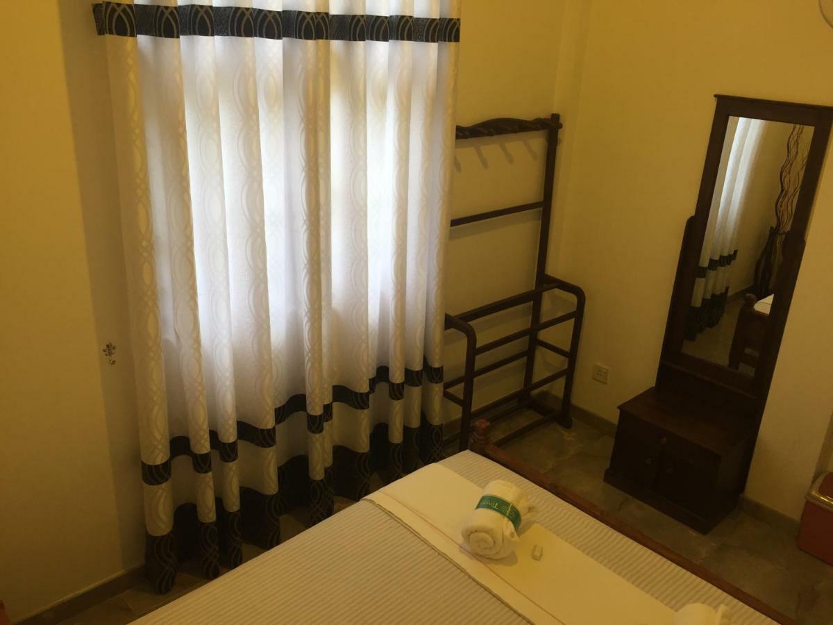 Ivana Homestay 캔디 외부 사진