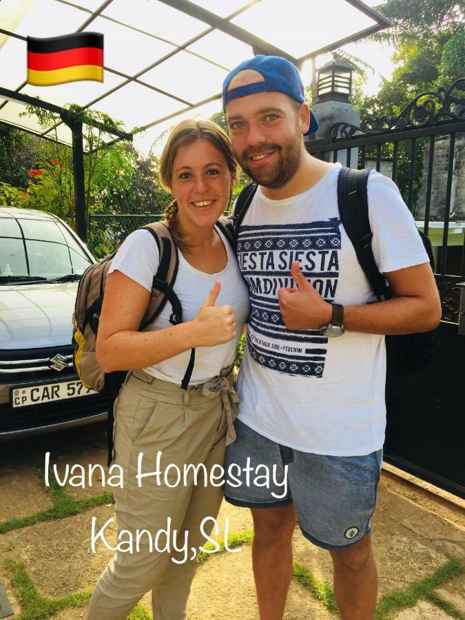 Ivana Homestay 캔디 외부 사진